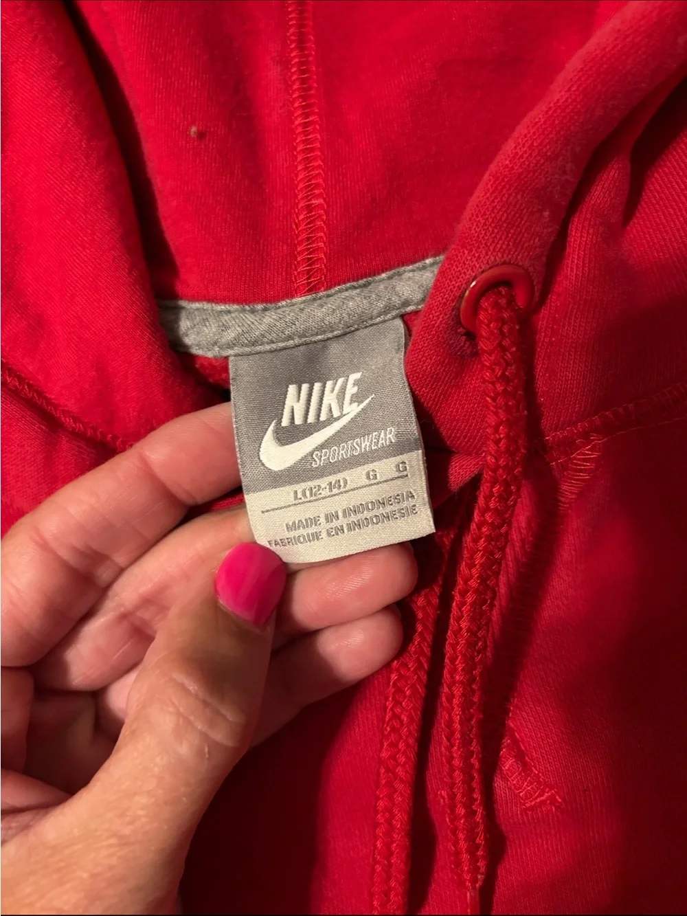Nike Red Pullover Hoodie with Hood and Kangaroo Pocket